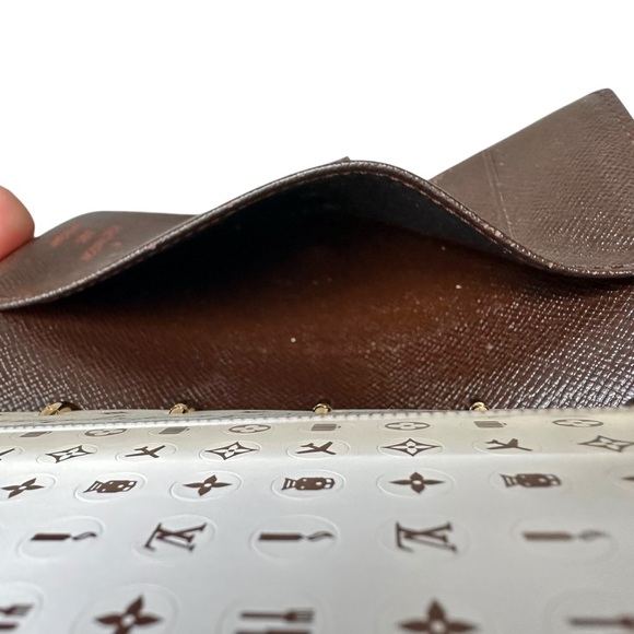 Louis Vuitton Damier Ebene Leather PM Agenda with Ruler Stickers & Map - Picture 13 of 15